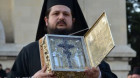 De sărbătoarea Mitropoliei Clujului, un fragment din Sfînta Cruce a fost adus vineri, la Cluj-Napoca