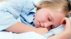 Copiii care sunt culcaţi devreme riscă mai puţin să ajungă obezi la adolescenţă