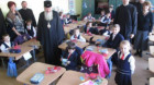 Mitropolitul Clujului urează elevilor „să sporească în toate cunoştinţele cele folositoare, ca să fie de folos părinţilor, Bisericii şi Ţării”