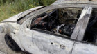 Mașină distrusă de flăcări, la Căianu