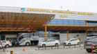 Românii blocaţi pe aeroporturile din Ungaria sfătuiţi să ceară modificarea biletelor pentru Aeroportul Cluj