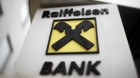 Raiffeisen Bank amână plata ratelor de capital