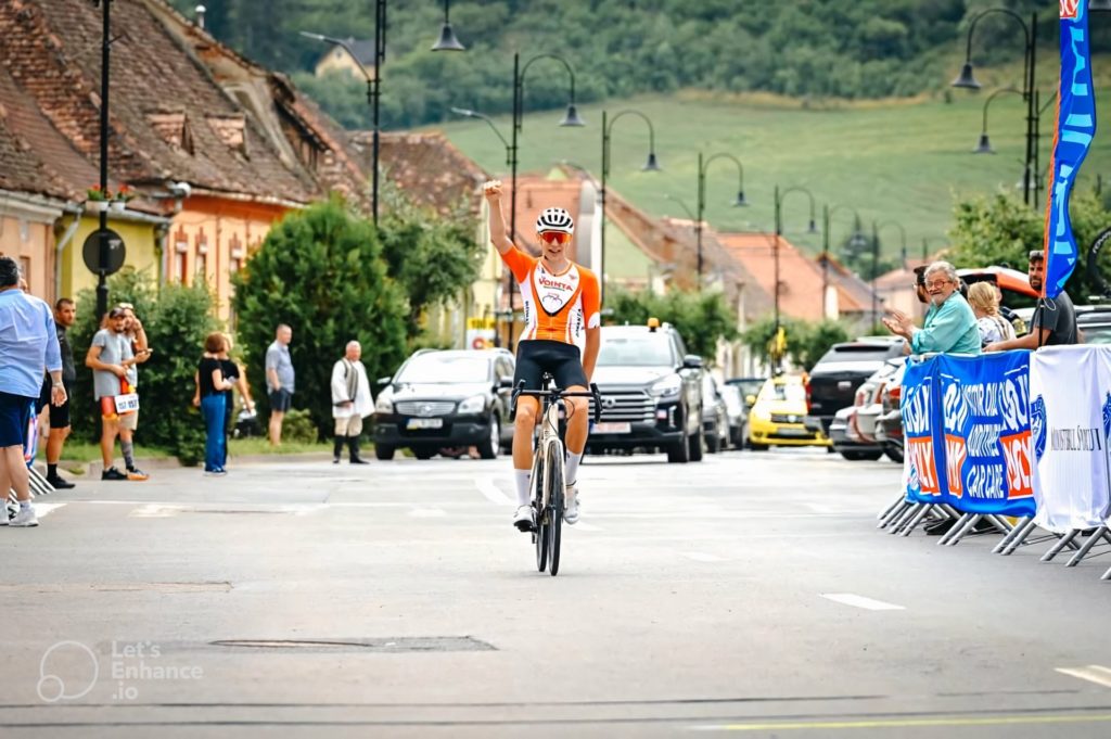 sportivul Carbunarea Andrei - Ciclism C.B. , C.N. etc