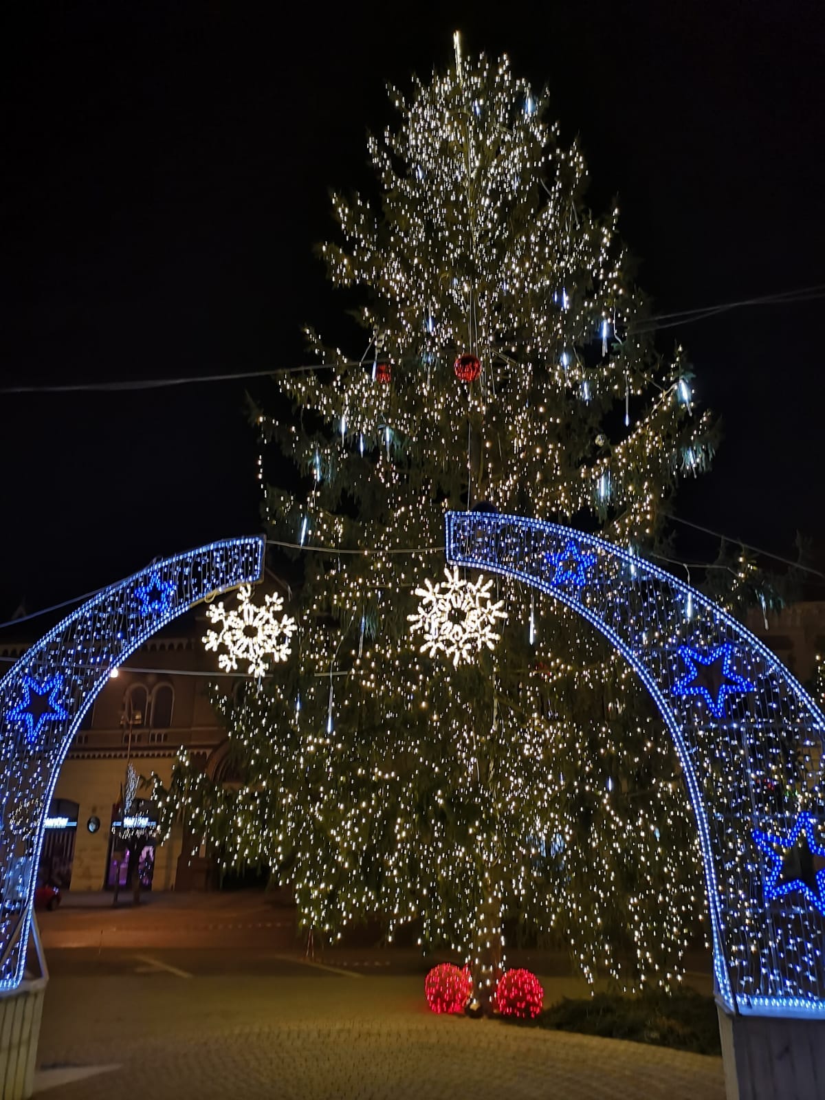 Iluminat Festiv Dej
