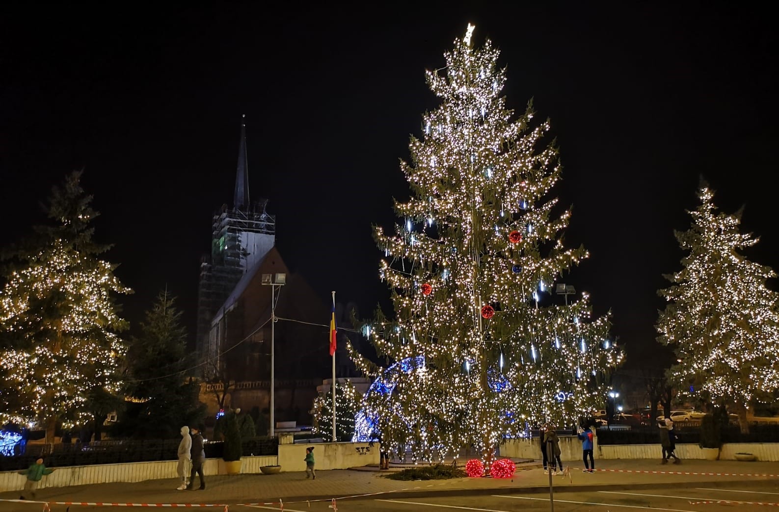 Iluminat Festiv Dej